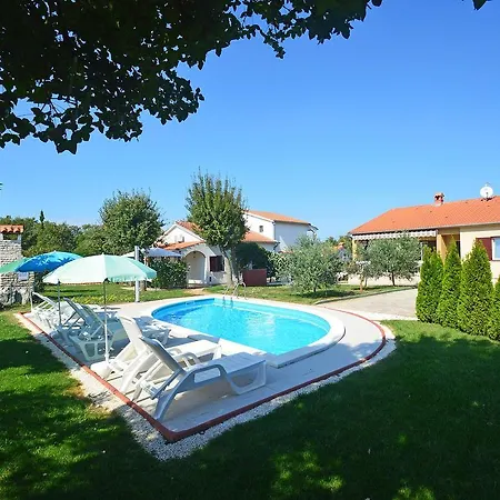 Tatil Evi Holiday Smilovic.2 Pavicini