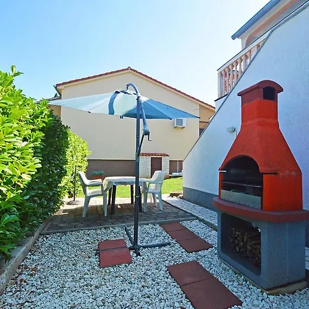 Holiday Smilovic.2 Pavicini